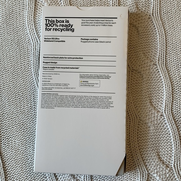 IPhone 14 Pro Digital Camo Case - Picture 2 of 3